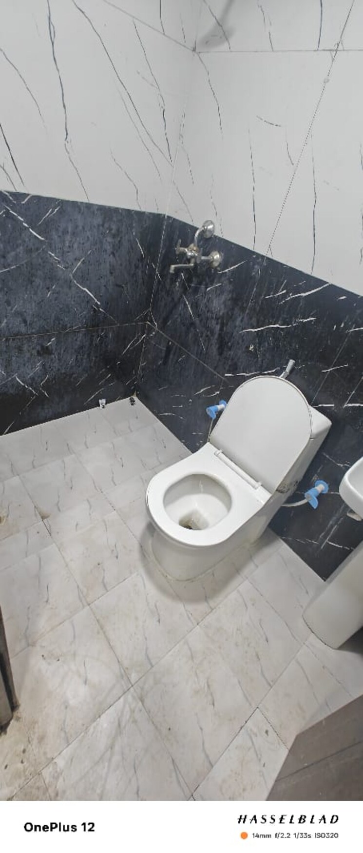 Bathroom, sector 73 2 Bedroom 1000 Sq.Ft. Builder Floor In Sector 73 Noida 8216546