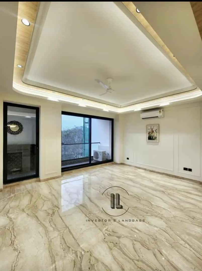 5 BHK + Pooja Room,Servant Room 6899 Sq.Ft. Villa in Unitech Uniworld Resorts-The Residences