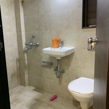 Bathroom in 1 BHK Apartment at Alpha Residency Borivali, Eksar – for Rent