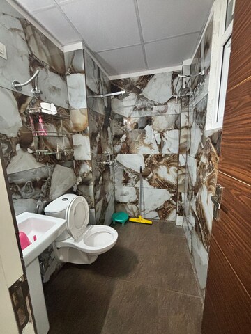 Bathroom in 2 BHK Apartment at Highland Park Chandigarh, Bhabat – for Rent