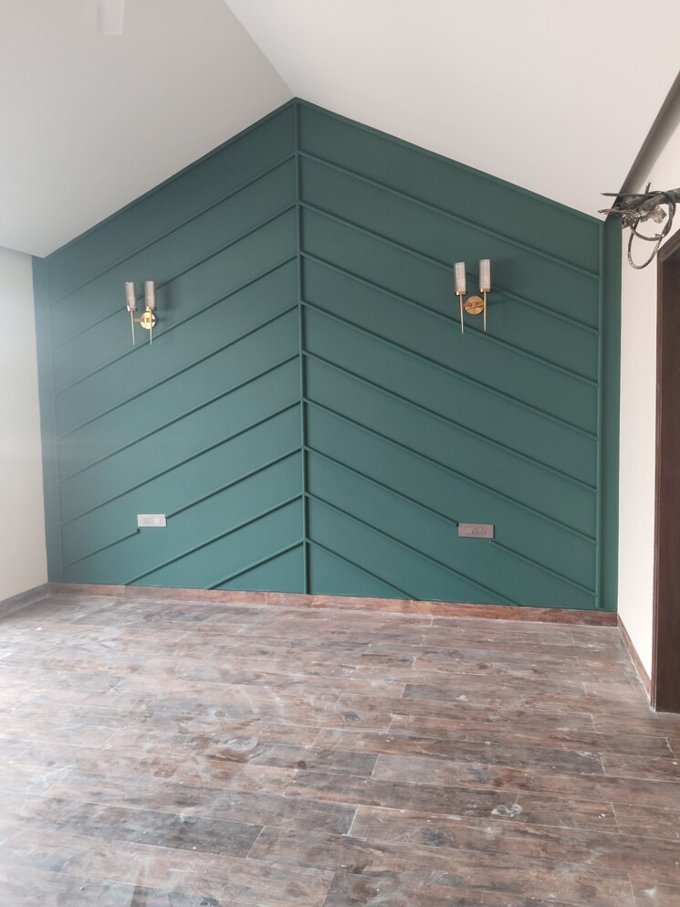 Room, unitech-uniworld-resorts-the-residences 5 Bedroom 7000 Sq.Ft. Villa In Sector 33 Gurgaon 8216672