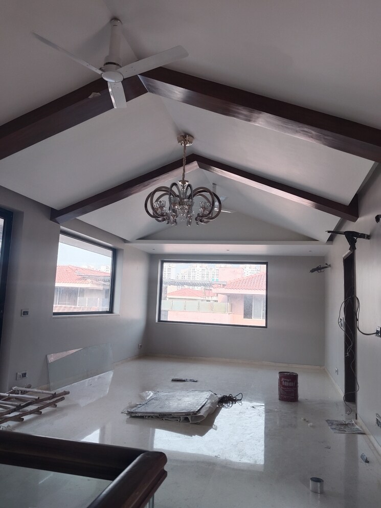 Living Room, unitech-uniworld-resorts-the-residences 5 Bedroom 7000 Sq.Ft. Villa In Sector 33 Gurgaon 8216672