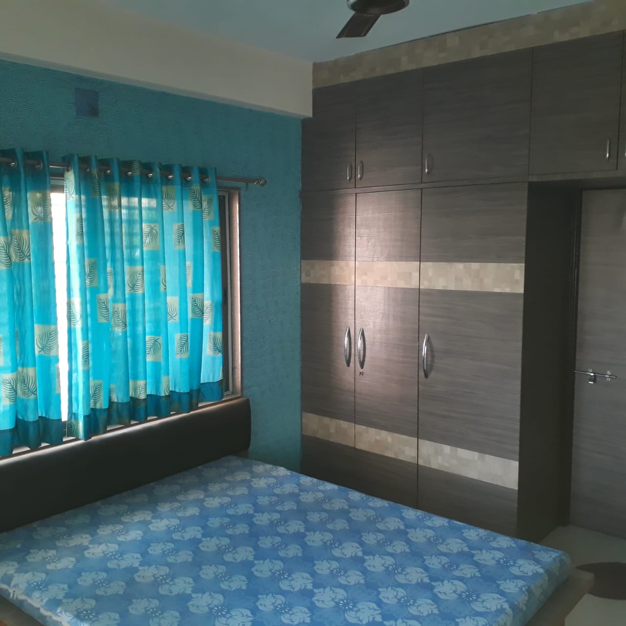 5 BHK + Pooja Room,Servant Room Independent House For Sale in Nirant Park
 Luxurious vi