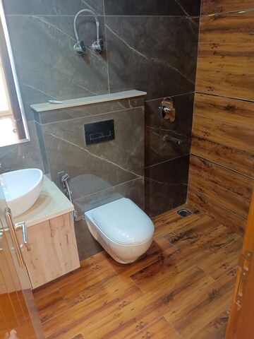 Furnished Amenities in 3 BHK Builder Floor at Nangal Dewat – for Sale