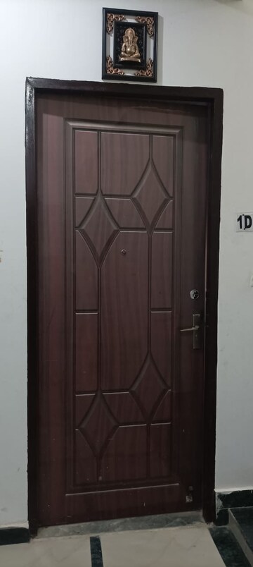 Bathroom in 3 BHK Apartment at Gomti Nagar – for Rent