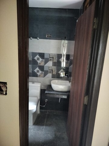 Furnished Amenities in 2 BHK Builder Floor at Sector 46 – for Rent