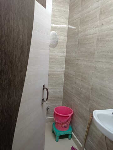 Bathroom in 1 BHK Builder Floor at Lajpat Nagar 4 – for Rent