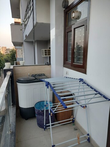 Kitchen in 2 BHK Builder Floor at Sector 30 – for Rent