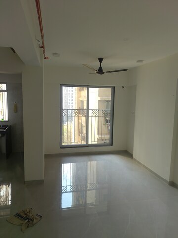 Room in 1 BHK Apartment at Vaibhavlaxmi East Syde, Ghatkopar East – for Rent