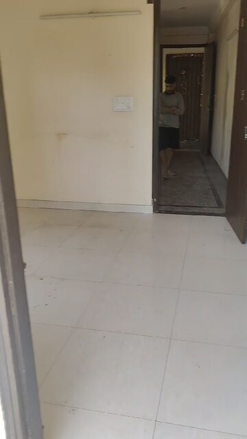 Room in 1 BHK Builder Floor at Mehrauli – for Rent