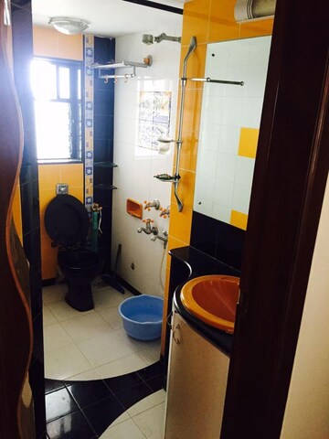 Bathroom in 2 BHK Apartment at Andheri West – for Sale