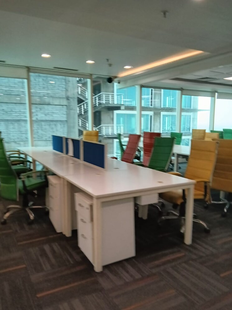 Team Area, beaver-the-corenthum Commercial Office Space 3300 Sq.Ft. In Sector 62 Noida 8216920