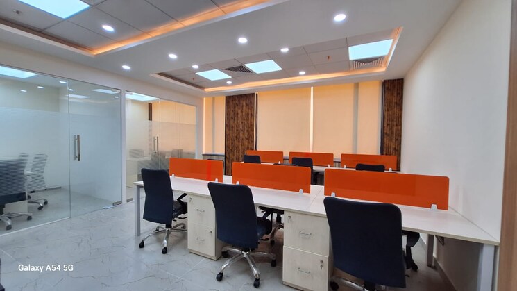 Team Area, beaver-the-corenthum Commercial Office Space 3300 Sq.Ft. In Sector 62 Noida 8216920