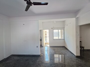 Room in 2 BHK Apartment at Indiranagar – for Rent
