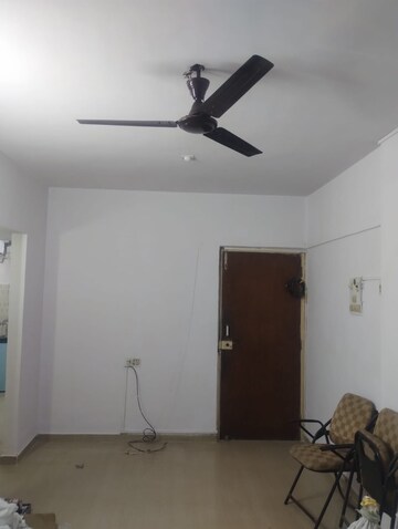 Room in 2 BHK Apartment at Janki CHS, Borivali West – for Rent