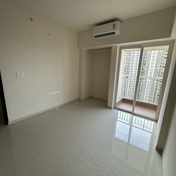 Room, lodha-amara-tower-6-and-22 2 Bedroom 735 Sq.Ft. Apartment In Sandoz Baug Thane 8216989