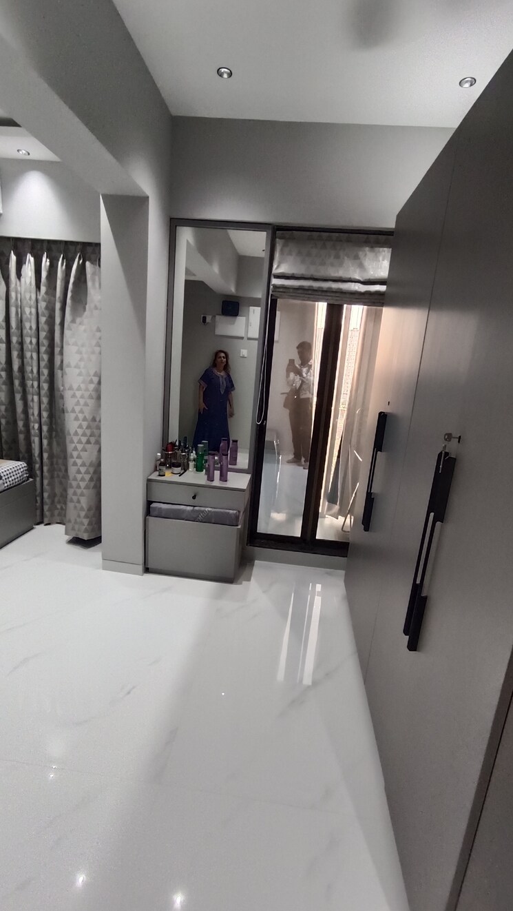 Gym, platinum-pristine 4 Bedroom 1100 Sq.Ft. Apartment In Andheri West Mumbai 8216993