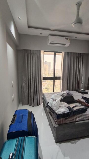 Master Bedroom in 4 BHK Apartment at Platinum Pristine, Andheri West – for Sale