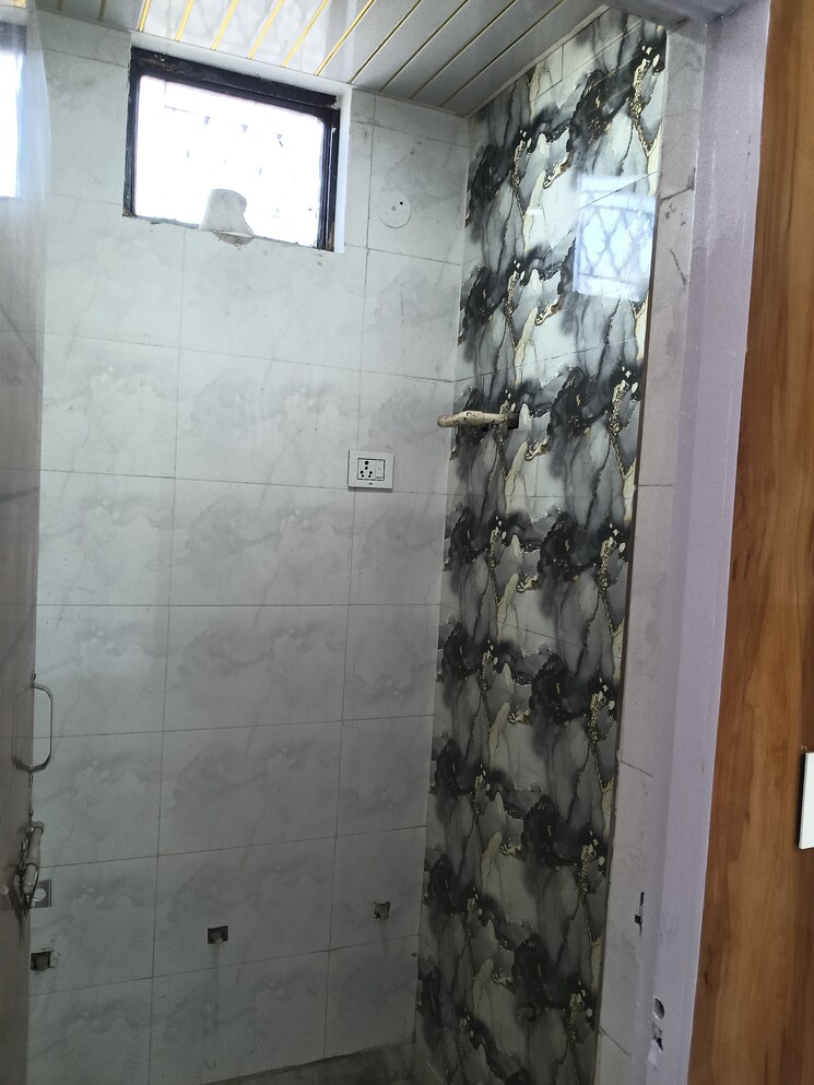 Bathroom, shalimar-apartments-shalimar-garden 2 Bedroom 850 Sq.Ft. Builder Floor In Shalimar Garden Ghaziabad 8216996