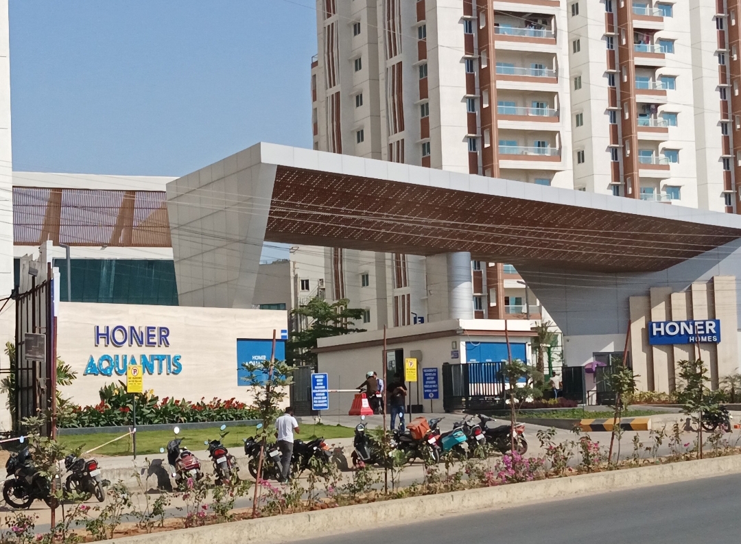 3 BHK + Pooja Room Apartment For Sale in Honer Aquantis