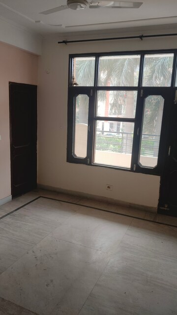 3.5 BHK Apartment For Sale in Sector 20