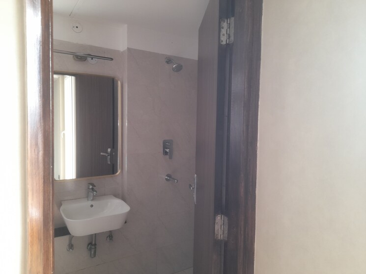Bathroom, amolik-sankalp 3 Bedroom 645 Sq.Ft. Apartment In Sector 85 Faridabad 8217253
