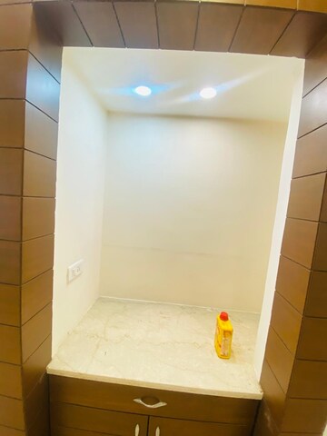 Bathroom in 4 BHK Builder Floor at Palam Vihar Residents Association, Palam Vihar – for Rent