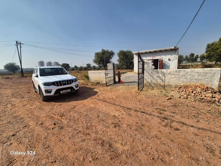 Exterior View, max-balaji-defence-city-3  90 Sq.Yd. Plot In Kathhera Greater Noida 8217299