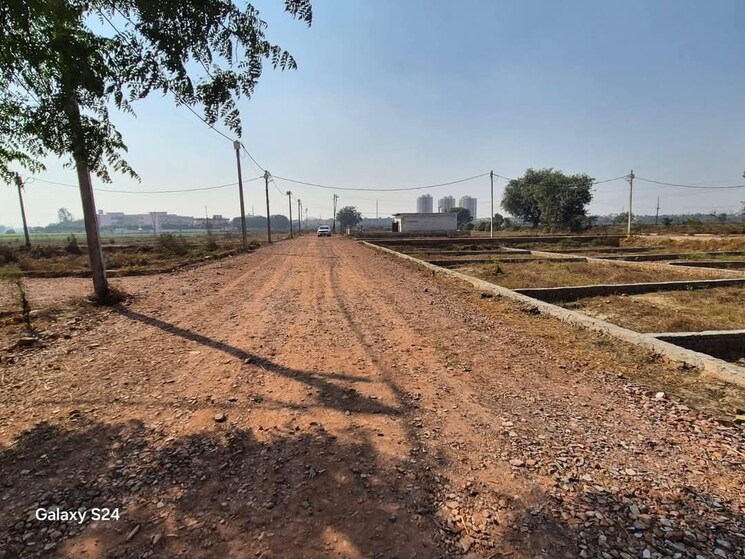 undefined, himalaya-defence-mega-city  100 Sq.Yd. Plot In Deri Skaner Greater Noida 8217308