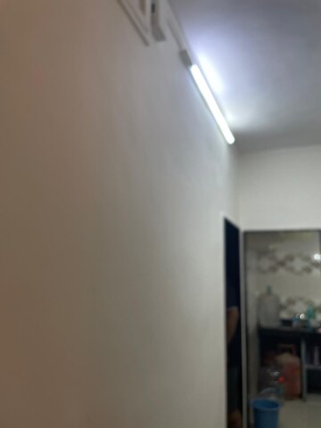 Furnished Amenities in 1 BHK Apartment at Vile Parle West – for Sale