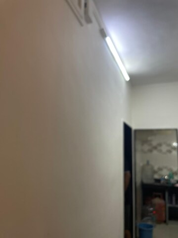 Furnished Amenities in 1 BHK Apartment at Vile Parle West – for Sale