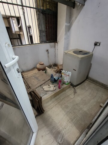 Bathroom in 2 BHK Builder Floor at RBC II, Sushant Lok I – for Rent