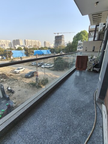 Balcony in 2 BHK Builder Floor at RBC II, Sushant Lok I – for Rent