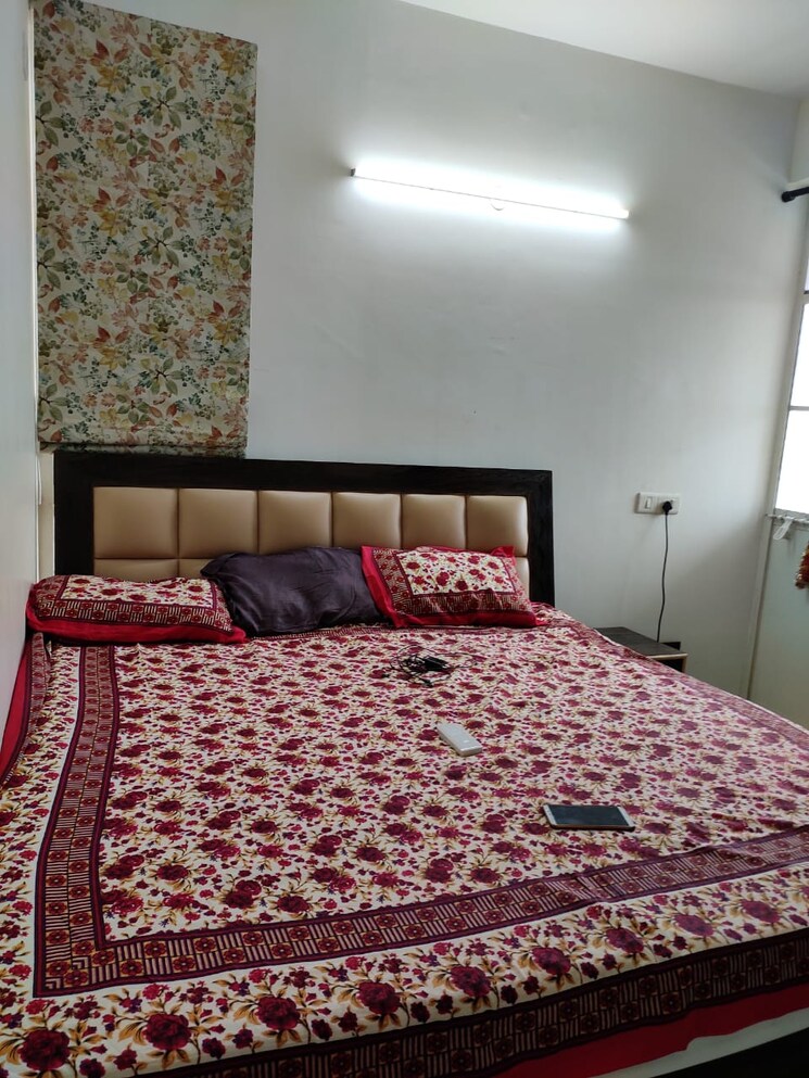 Bedroom, signature-solera-apartment 2 Bedroom 548 Sq.Ft. Apartment In Sector 107 Gurgaon 8217359