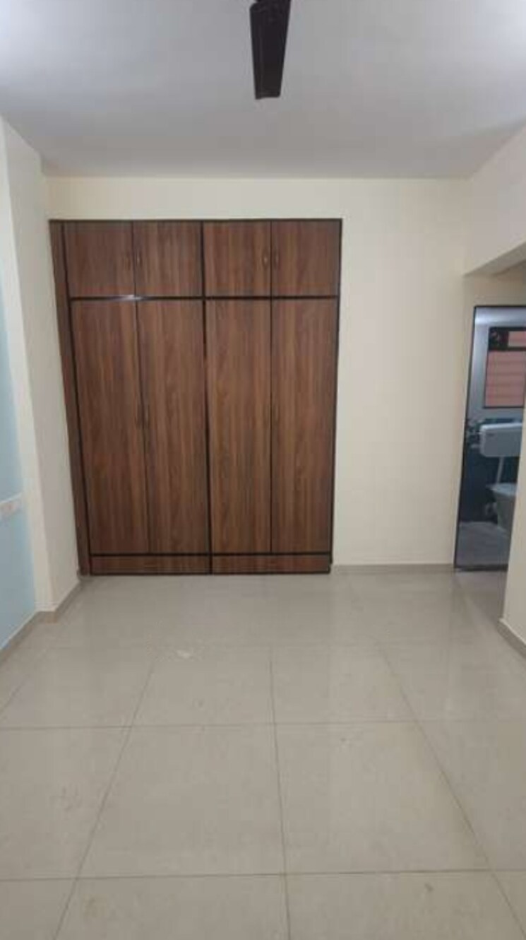 Room, kanchan-pushp-society 2 Bedroom 790 Sq.Ft. Apartment In Ghodbunder Road Thane 8217377