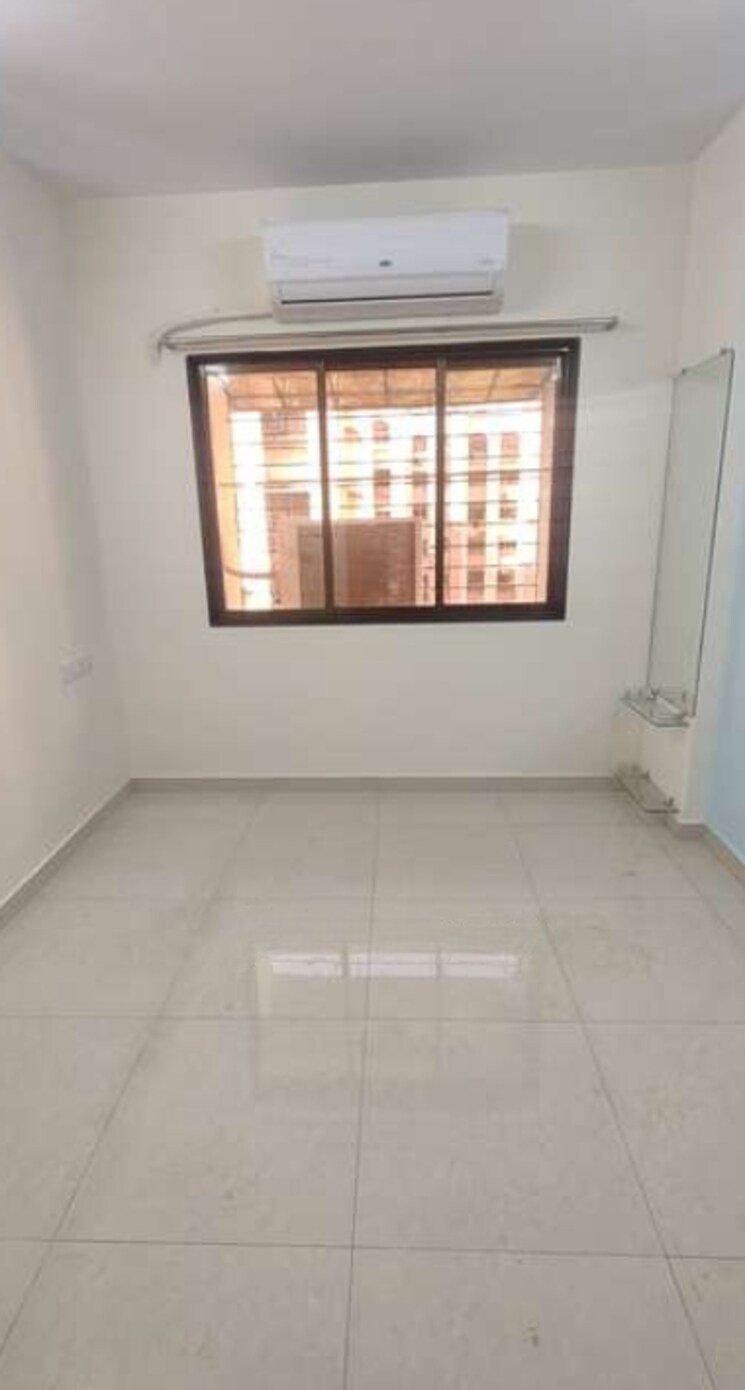 Room, kanchan-pushp-society 2 Bedroom 790 Sq.Ft. Apartment In Ghodbunder Road Thane 8217377