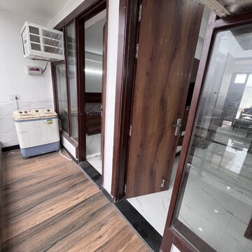 Building Lobby in 2 BHK Builder Floor at Sector 52 – for Rent