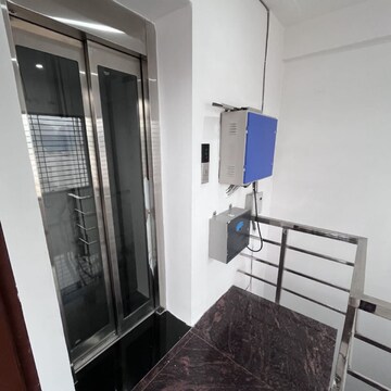 Staircase in 2 BHK Builder Floor at Sector 52 – for Rent