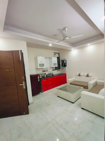 Bedroom in 1 BHK Builder Floor at Queens Plaza, Sector 43 – for Rent