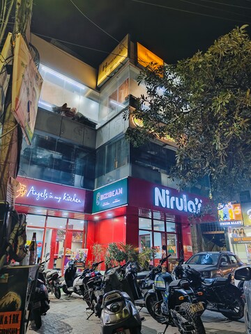 1 BHK Builder Floor – Exterior View View at Queens Plaza, Sector 43 - for Rent