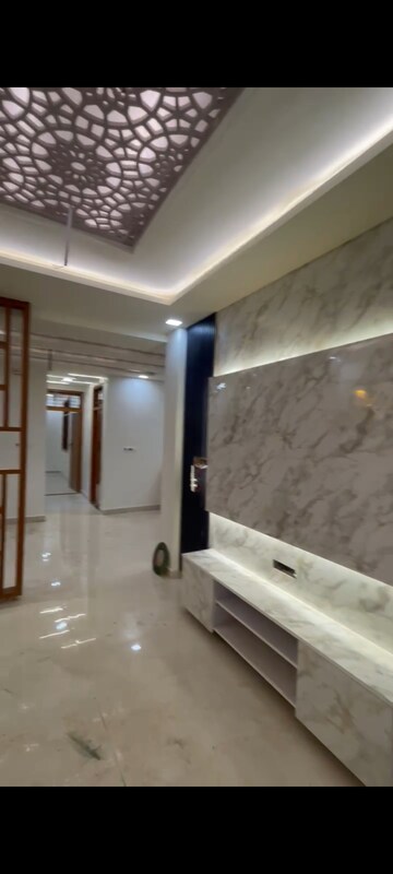 Building Lobby in 3 BHK Villa at Arsha Madhav Greens, Gomti Nagar – for Sale