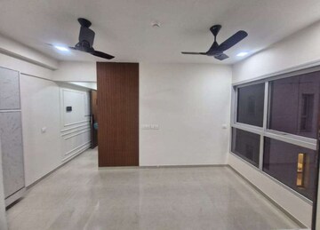 2 BHK Apartment For Rent in Piramal Vaikunth, Balkum Pada