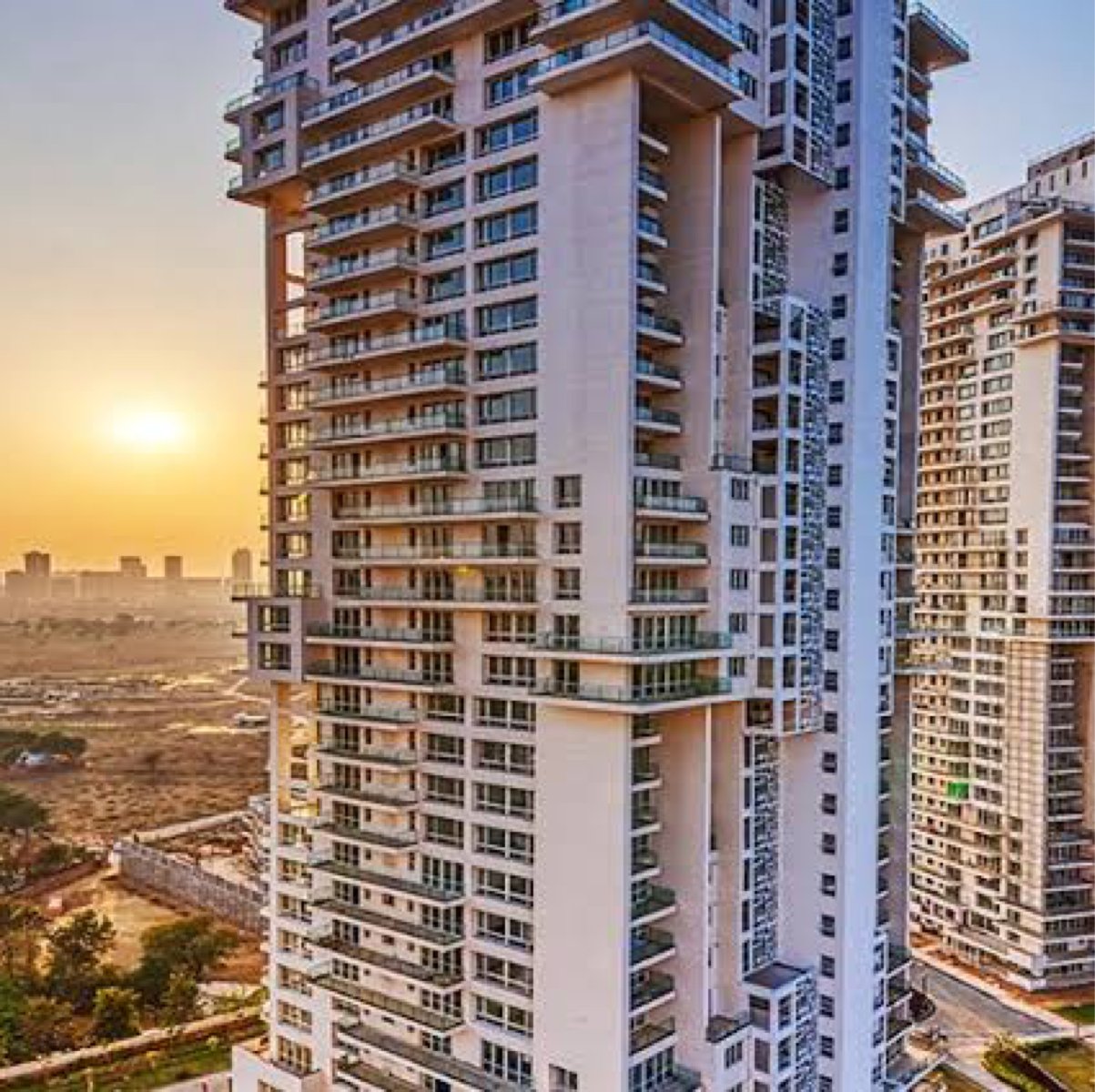 4 BHK + Servant Room 2821 Sq.Ft. Apartment in Pioneer Park Presidia