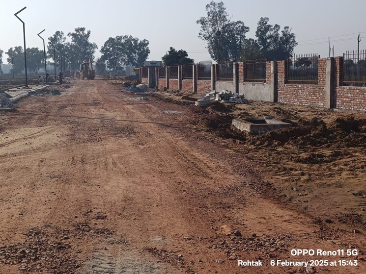 undefined, sector 28  98 Sq.Yd. Plot In Sector 28 Rohtak 8217827