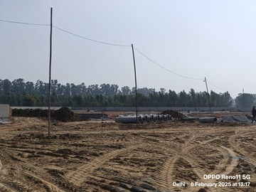 Plot Area in  Plot at Sector 28 – for Sale