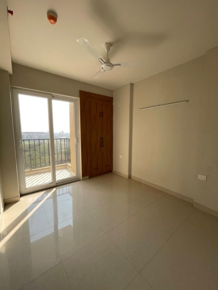 Room, sector 150 3 Bedroom 1575 Sq.Ft. Apartment In Sector 150 Noida 8217526