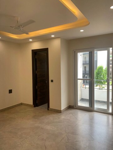 Room in 4 BHK Apartment at Ansal API Versalia, Sector 67a – for Sale