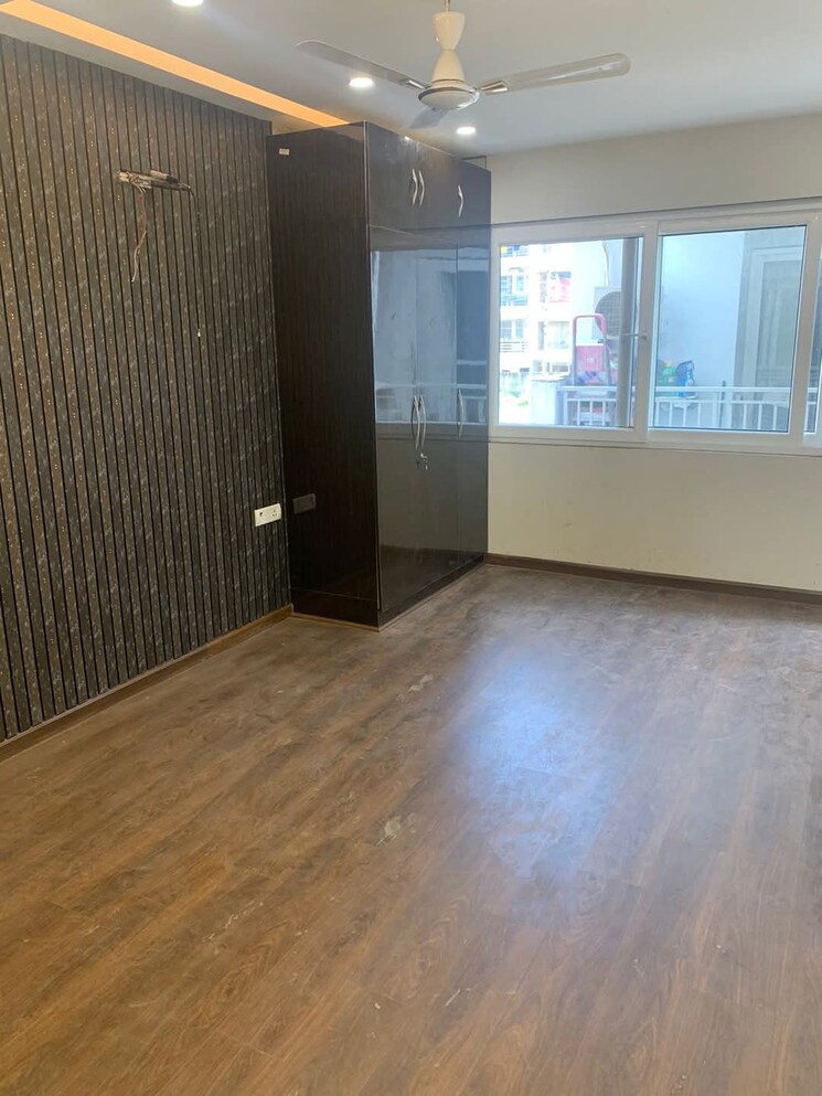 Room, ansal-api-versalia 4 Bedroom 2710 Sq.Ft. Apartment In Sector 67a Gurgaon 8217551