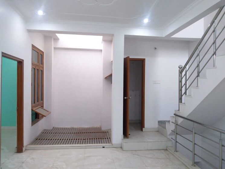 Exterior View, tiwaripur 6+ Bedroom 3000 Sq.Ft. Independent House In Tiwaripur Lucknow 8217583