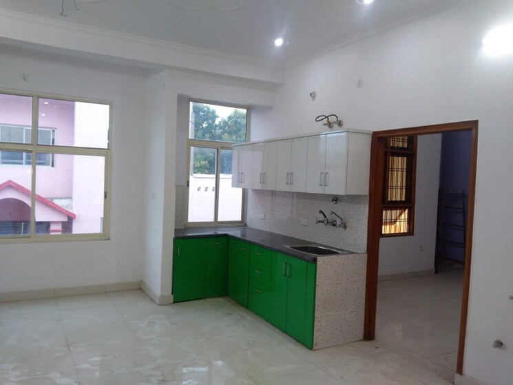 Kitchen, tiwaripur 6+ Bedroom 3000 Sq.Ft. Independent House In Tiwaripur Lucknow 8217583